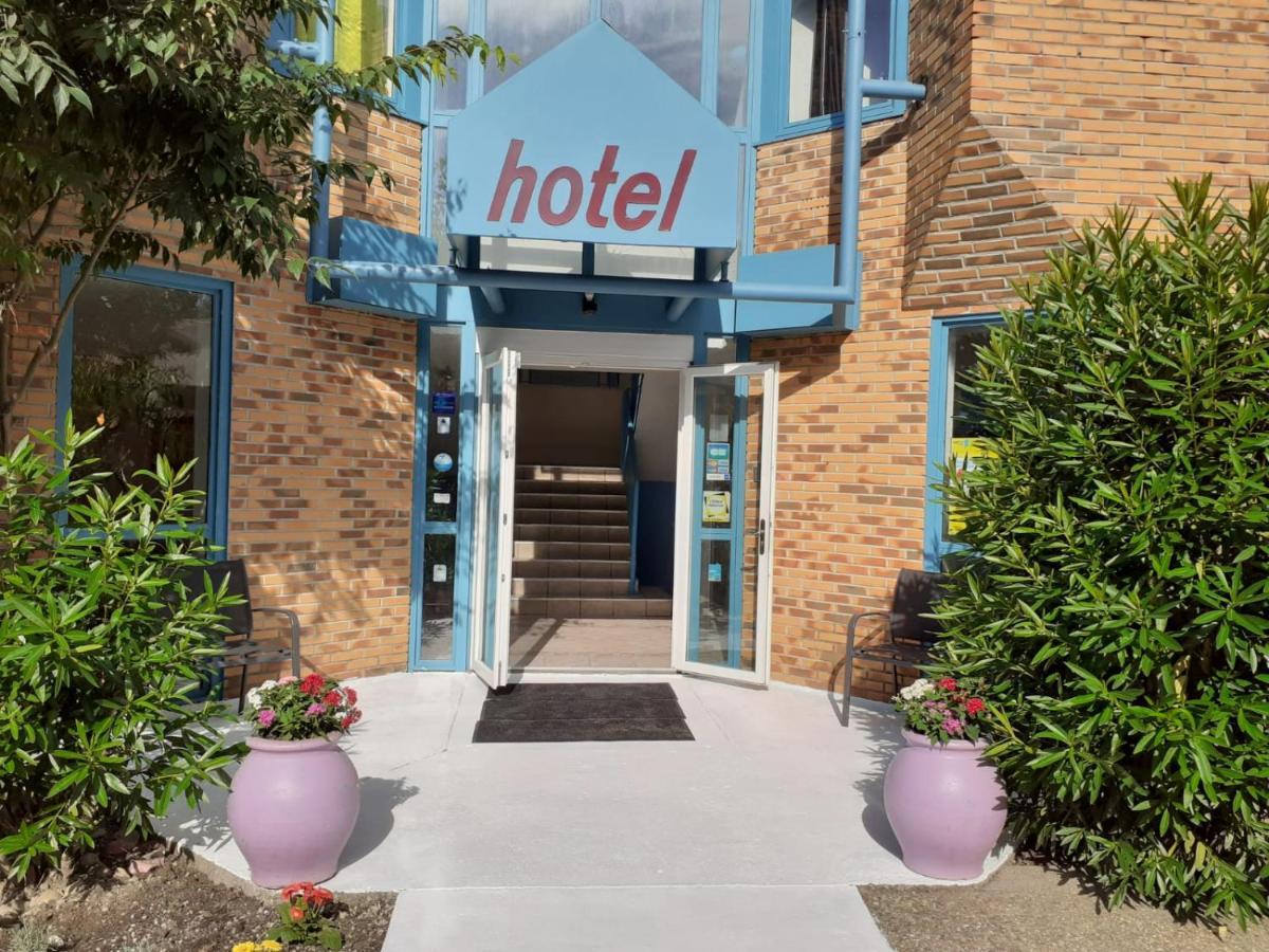 Confortel Avignon Tgv Hotel Zewnętrze zdjęcie