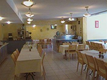 Confortel Avignon Tgv Hotel Zewnętrze zdjęcie