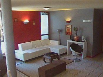 Confortel Avignon Tgv Hotel Zewnętrze zdjęcie